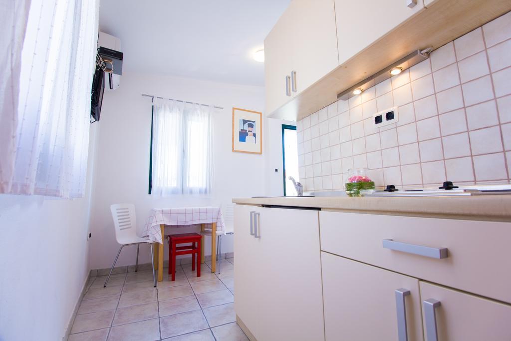 באסקה Apartments Petrinic Crnogaj מראה חיצוני תמונה
