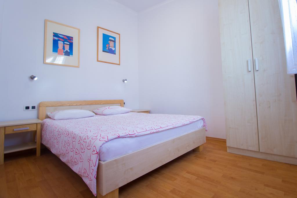 באסקה Apartments Petrinic Crnogaj מראה חיצוני תמונה
